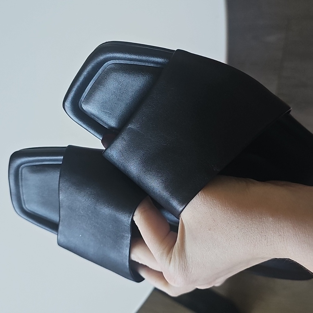 Nordstrom Babette Black Leather Women's Slide Sandals - Picture 6 of 12